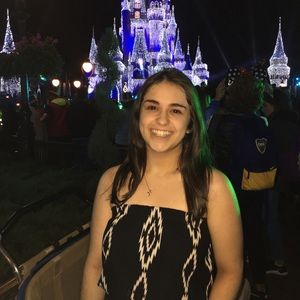 Meet your Posher, Isabel